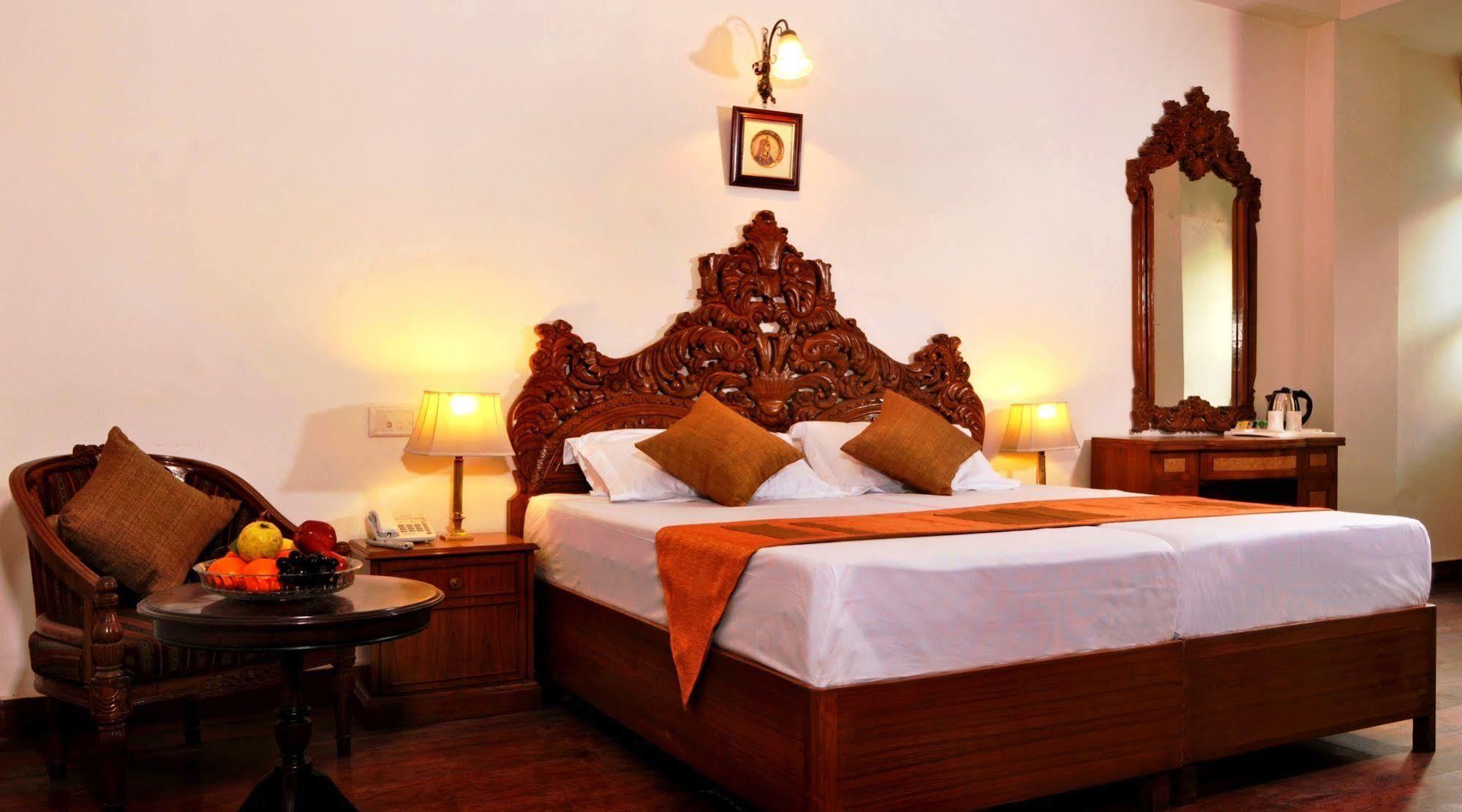 Hotel Citi International Delhi  Buitenkant foto