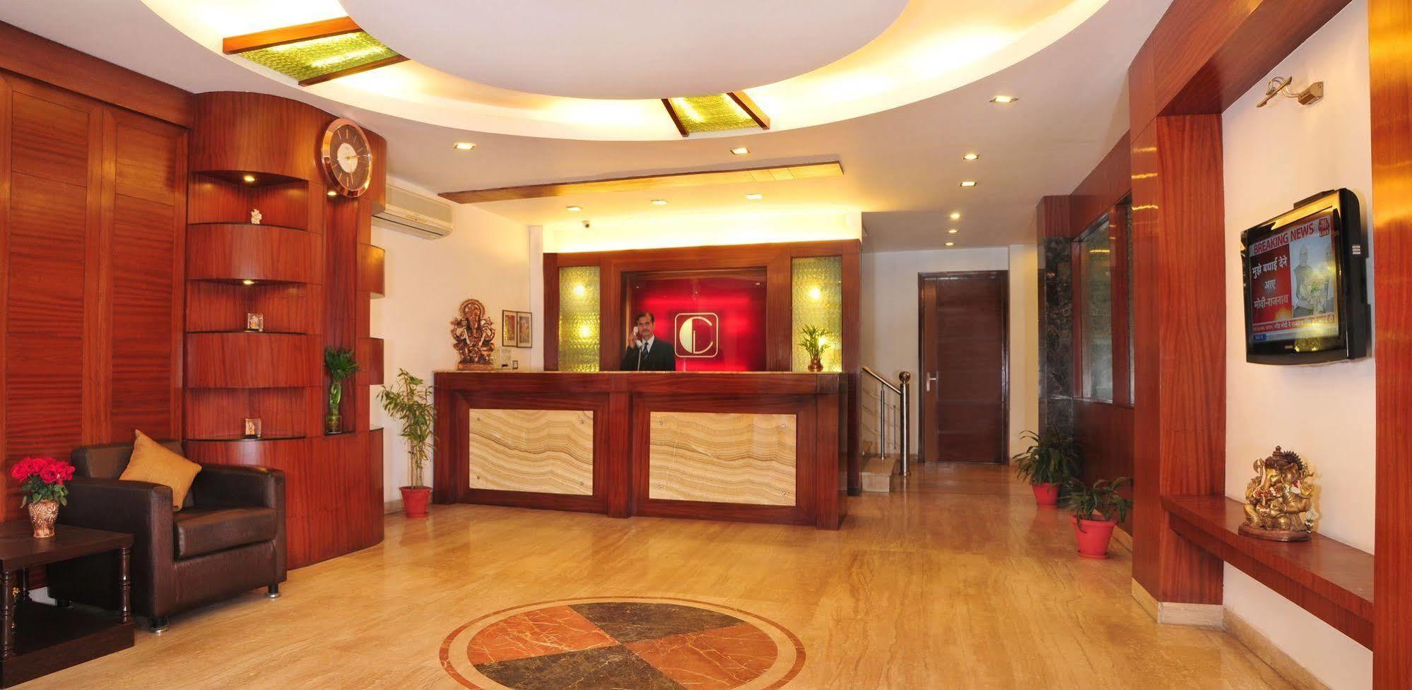 Hotel Citi International Delhi  Buitenkant foto